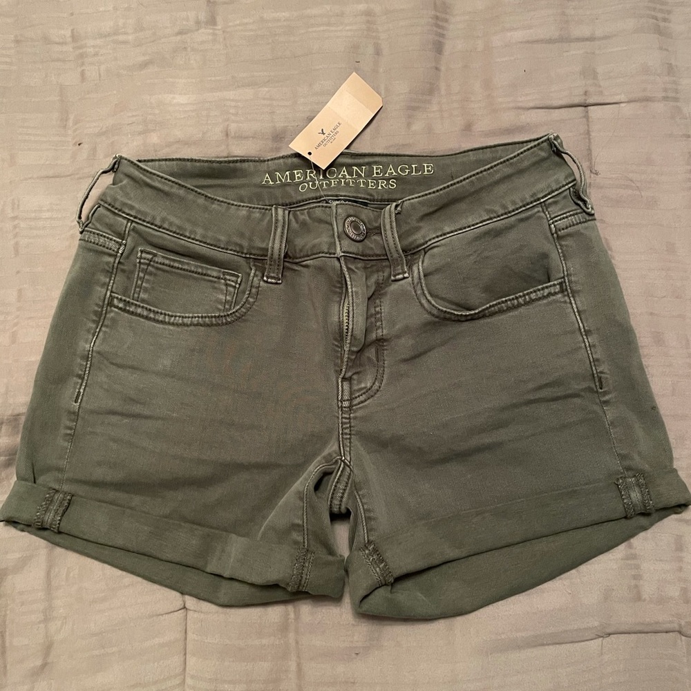 American Eagle Size 2 Army Green Jean Demin Shorts